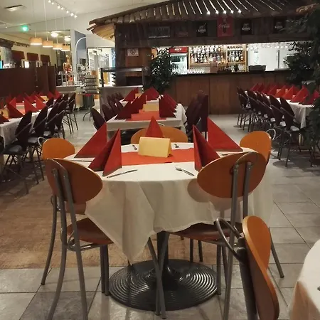 Hotel Honkahovi Ja Ravintola *